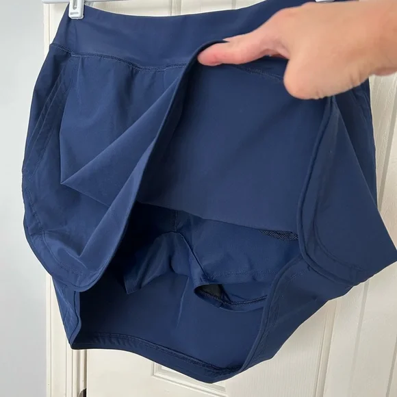 🔥Lot of 2🔥Athletic, Golf, Walking, Travel Slip-on Skorts with Inner Shorts - Picture 6 of 12